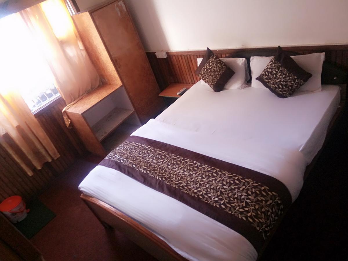 Goroomgo Luxury Stay Mall Road Nainital Exteriér fotografie